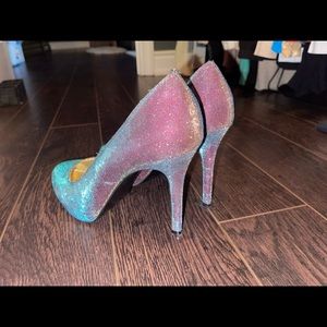 K&m sparkly pumps